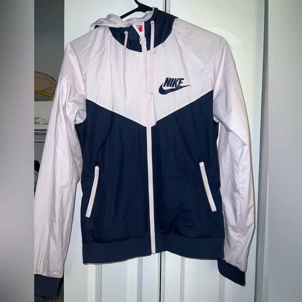 Nike windbreaker